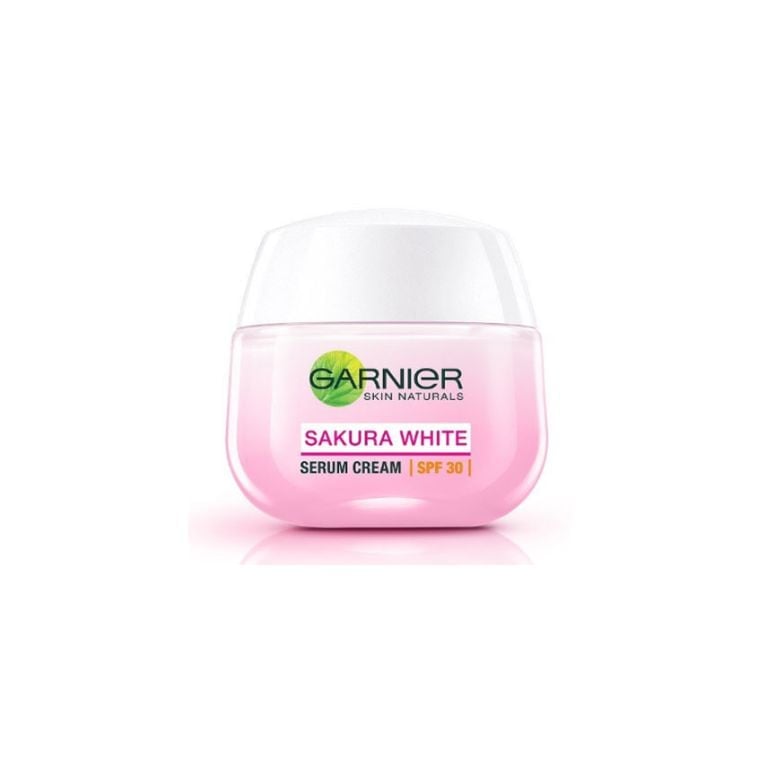 Garnier Sakura Glow Hyaluron Serum Cream Spf 30 (50ml)