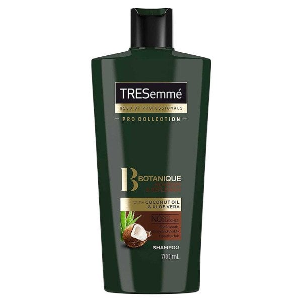 Tresemme Botanique Nourish & Replenish Shampoo (700ml)